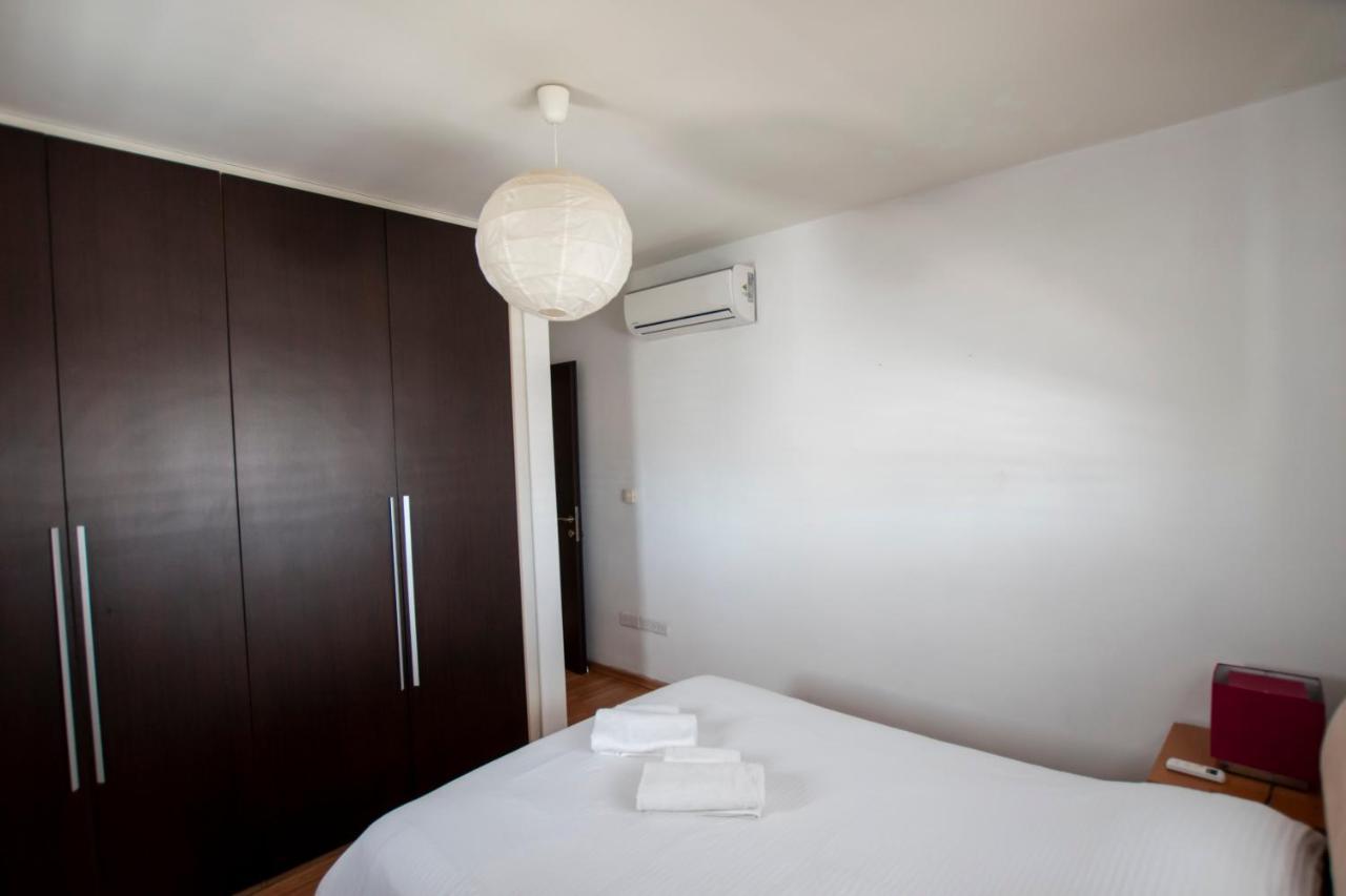Glabur Stays - The Executive 2 Bdr - Nicosia City, Free Parking & Wifi, Welcomes You!!! Kültér fotó